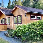 9 Person In Mosterhamn-by Traum בית נופש
