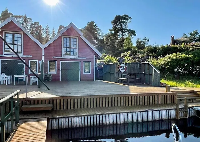9 Person In Mosterhamn-by Traum Сasa de vacaciones